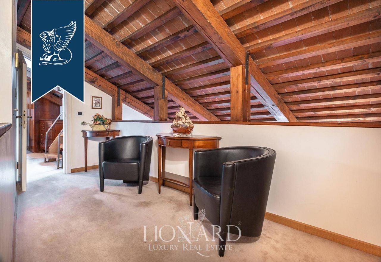 Apartment in Venice, Italy, 140 m² - picture 19