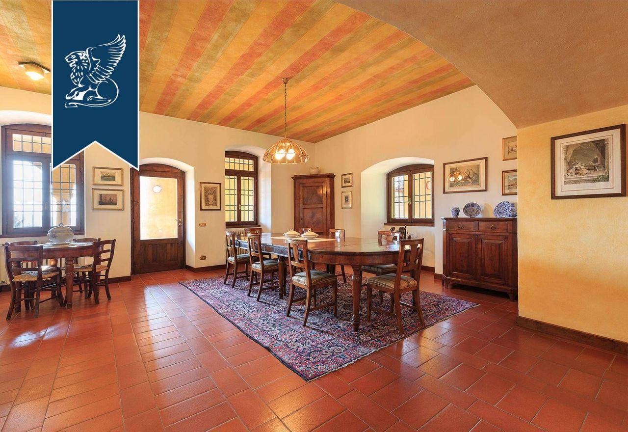 Villa in Bergamo, Italy, 1 500 m² - picture 19