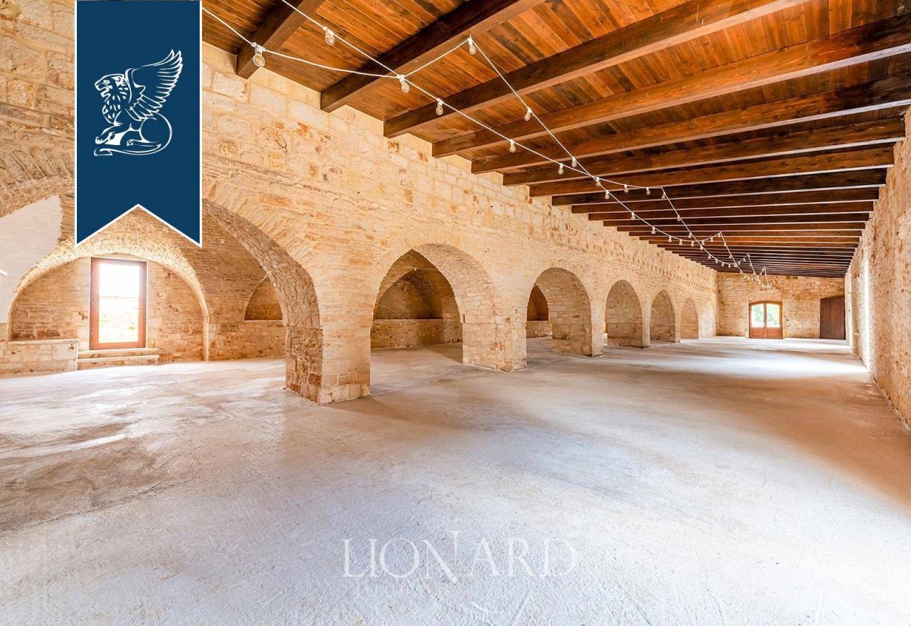 Villa in Taranto, Italy, 3 850 m² - picture 19