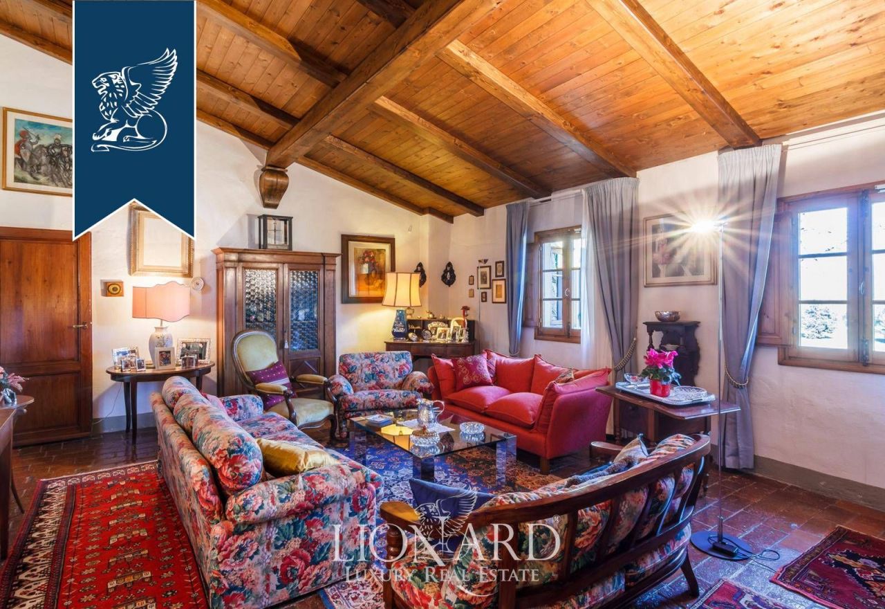 Farm in Prato, Italy, 250 m² - picture 18