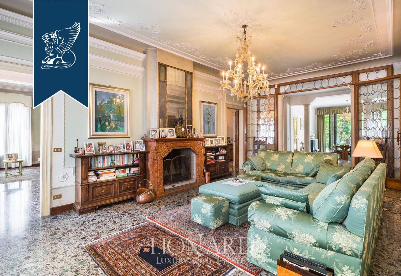 Villa à Trévise, Italie, 1 800 m² - image 18