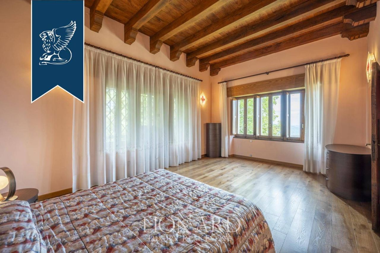 Villa in Modena, Italy, 671 m² - picture 17