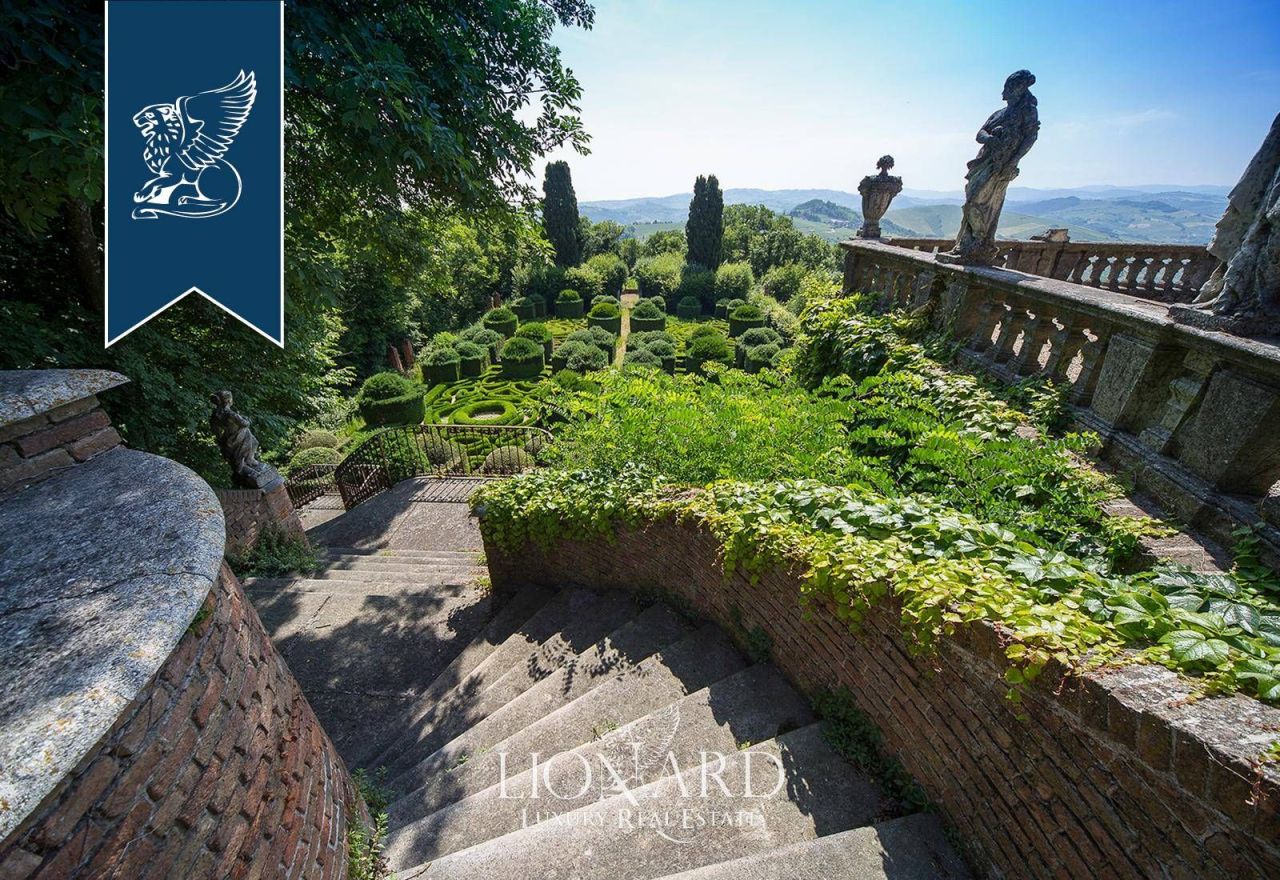 Château à Pavía, Italie, 7 000 m² - image 18