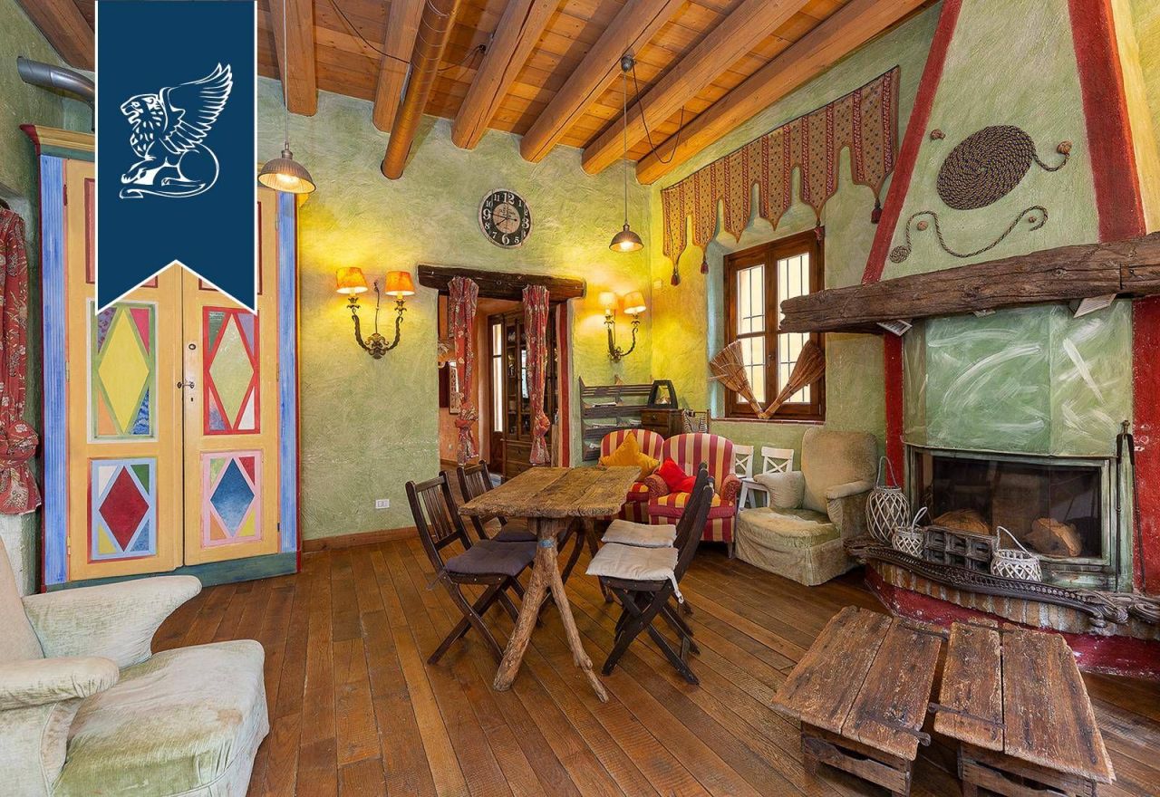 House in Sirtori, Italy, 2 305 m² - picture 18