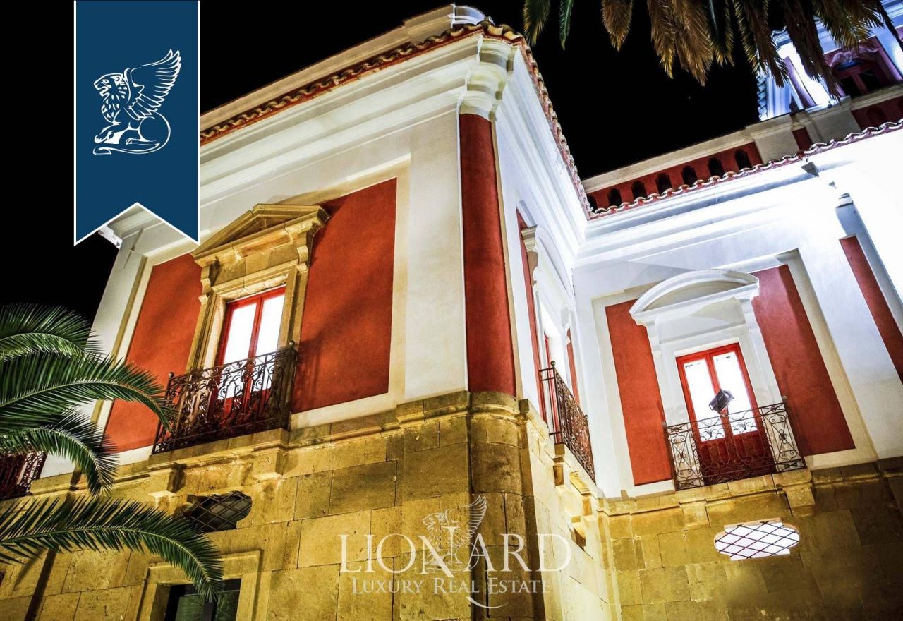 Villa a Caltanissetta, Italia, 1 700 m² - foto 18