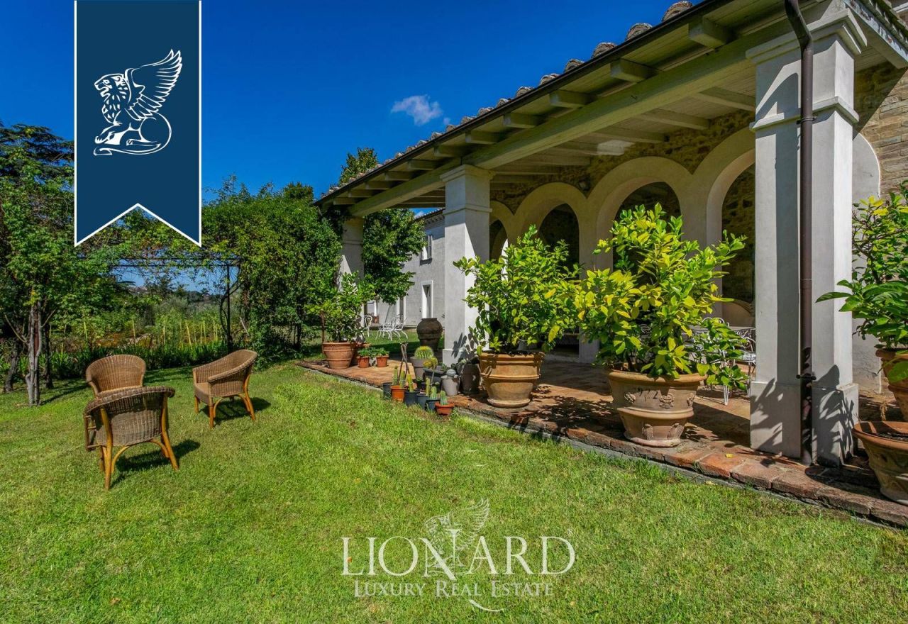 Villa en Perugia, Italia, 600 m² - imagen 17