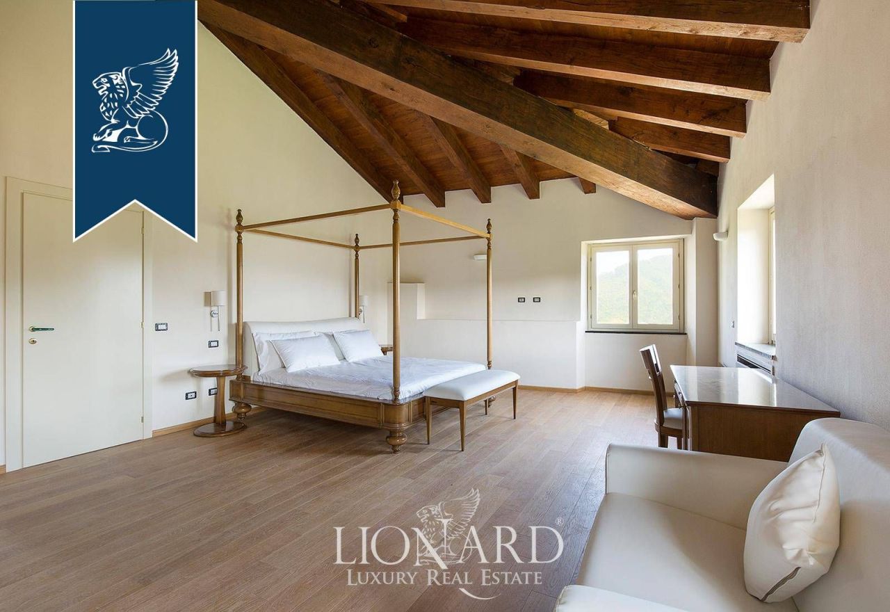 Villa in La Spezia, Italien, 2 000 m² - Foto 17