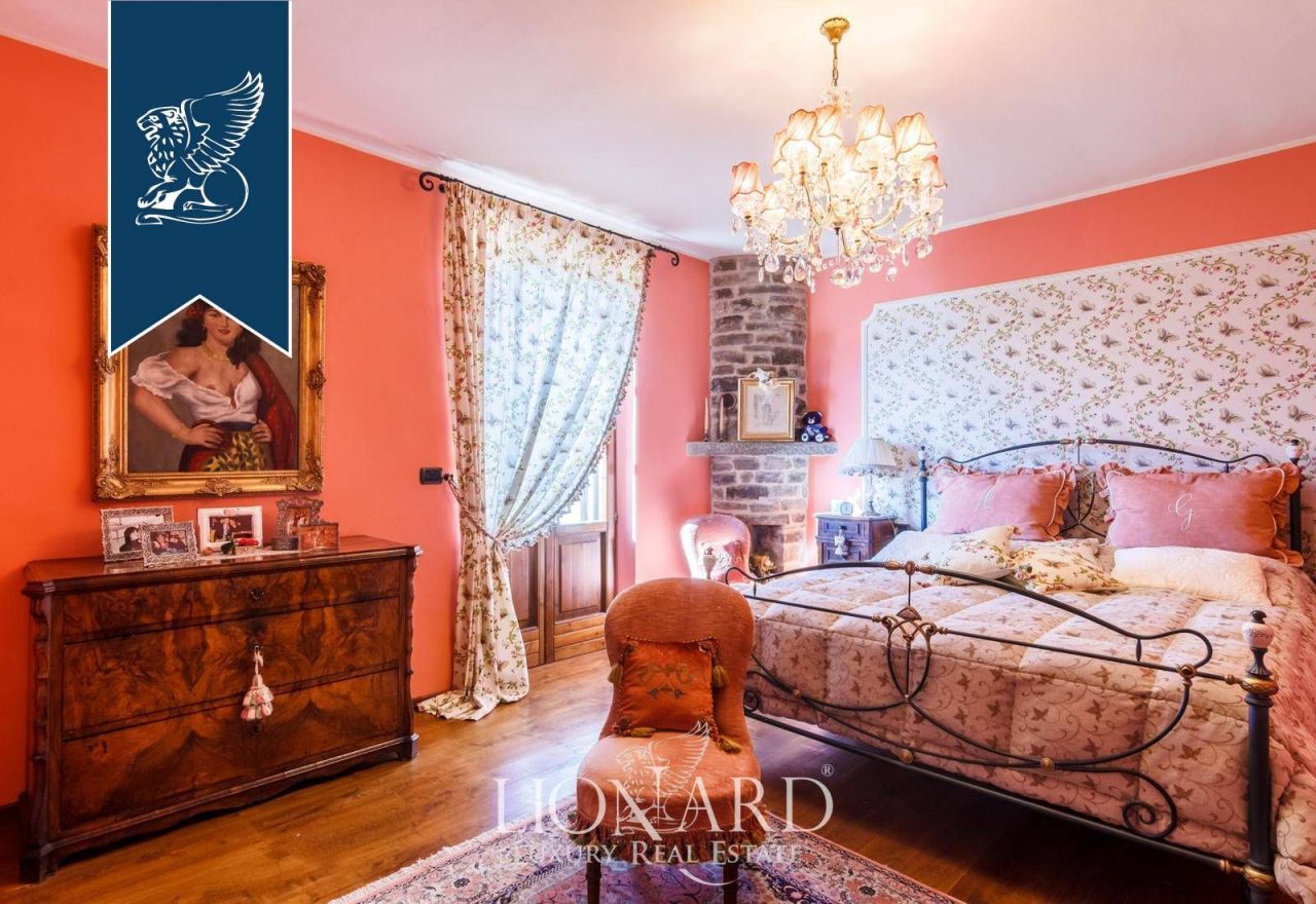 Villa en Pesaro, Italia, 738 m² - imagen 18