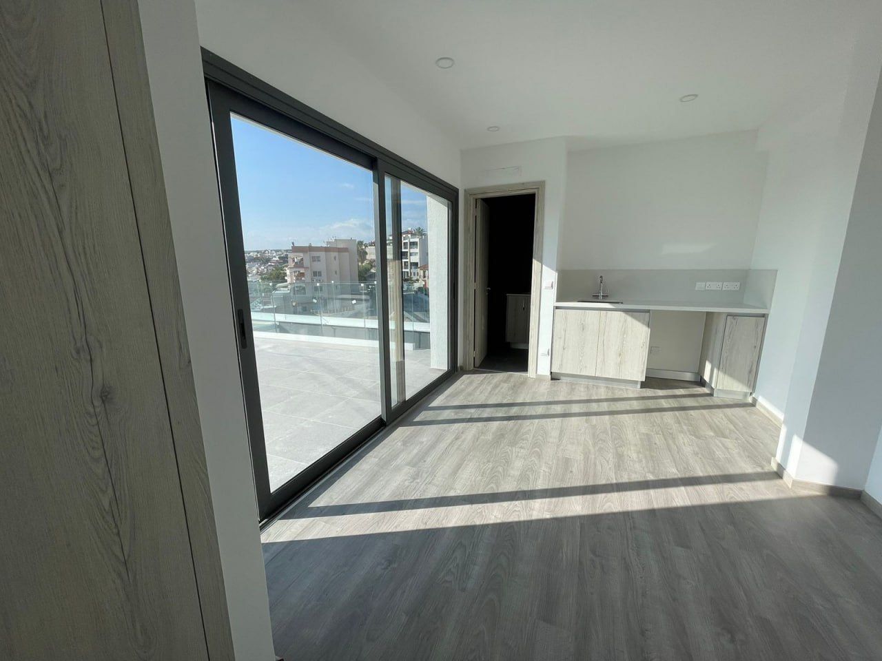 Flat in Limassol, Cyprus, 247 m² - picture 10