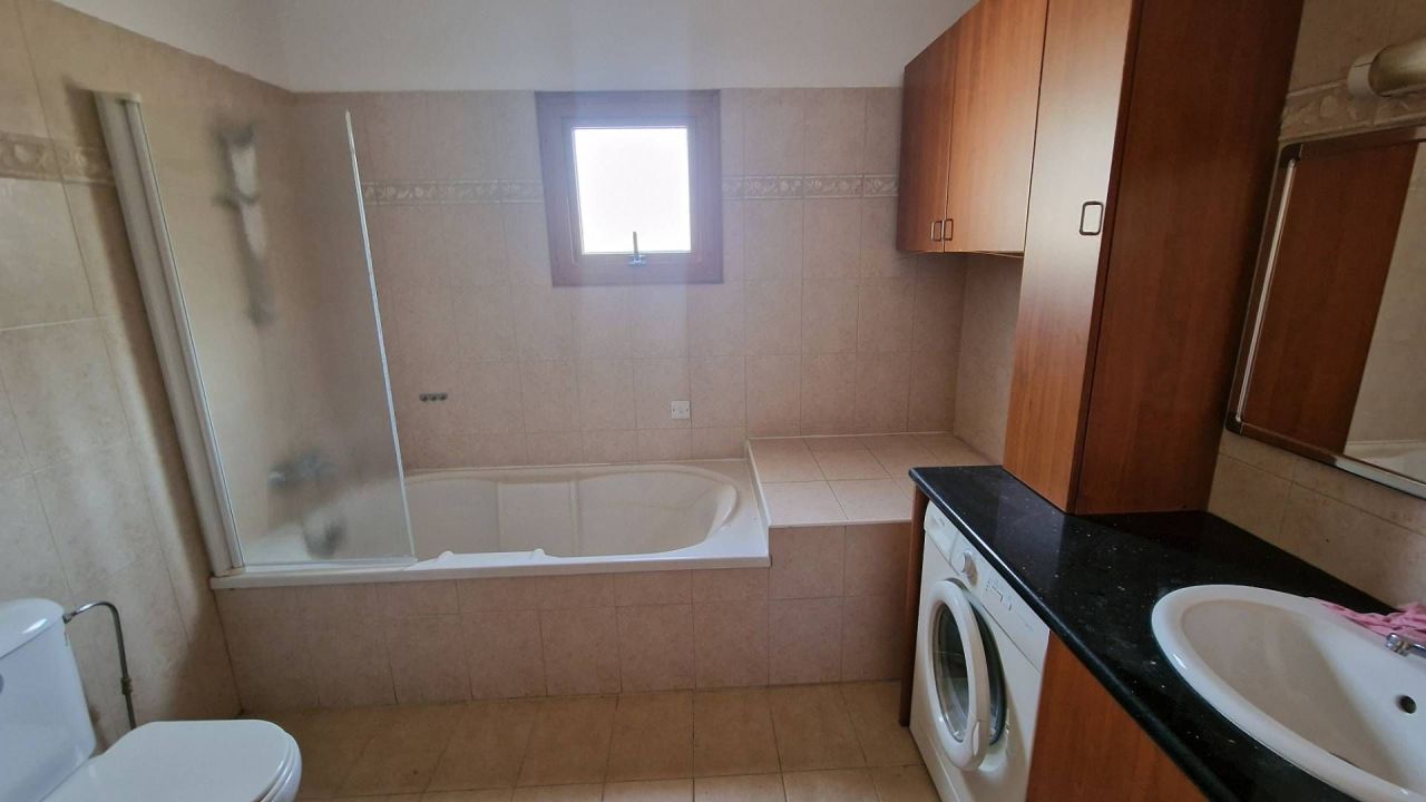 Haus in Larnaka, Zypern, 260 m² - Foto 15