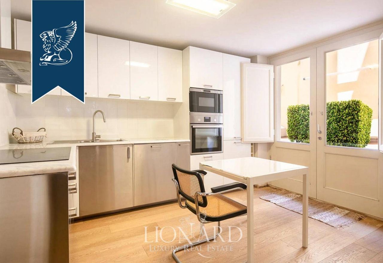 Appartement à Florence, Italie, 385 m² - image 4