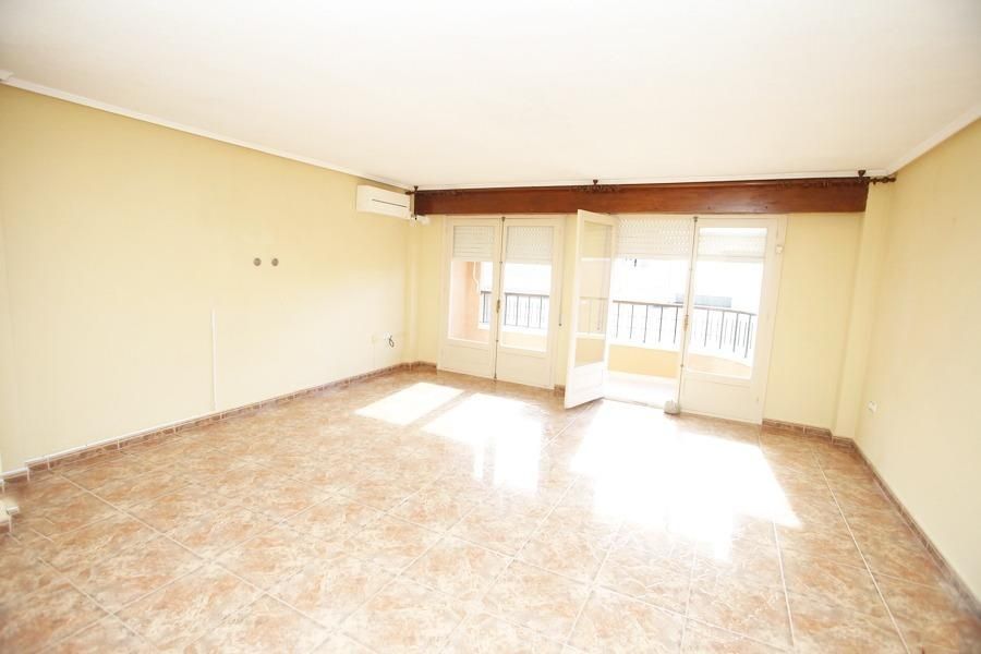 Appartement à Torrevieja, Espagne, 139 m² - image 8