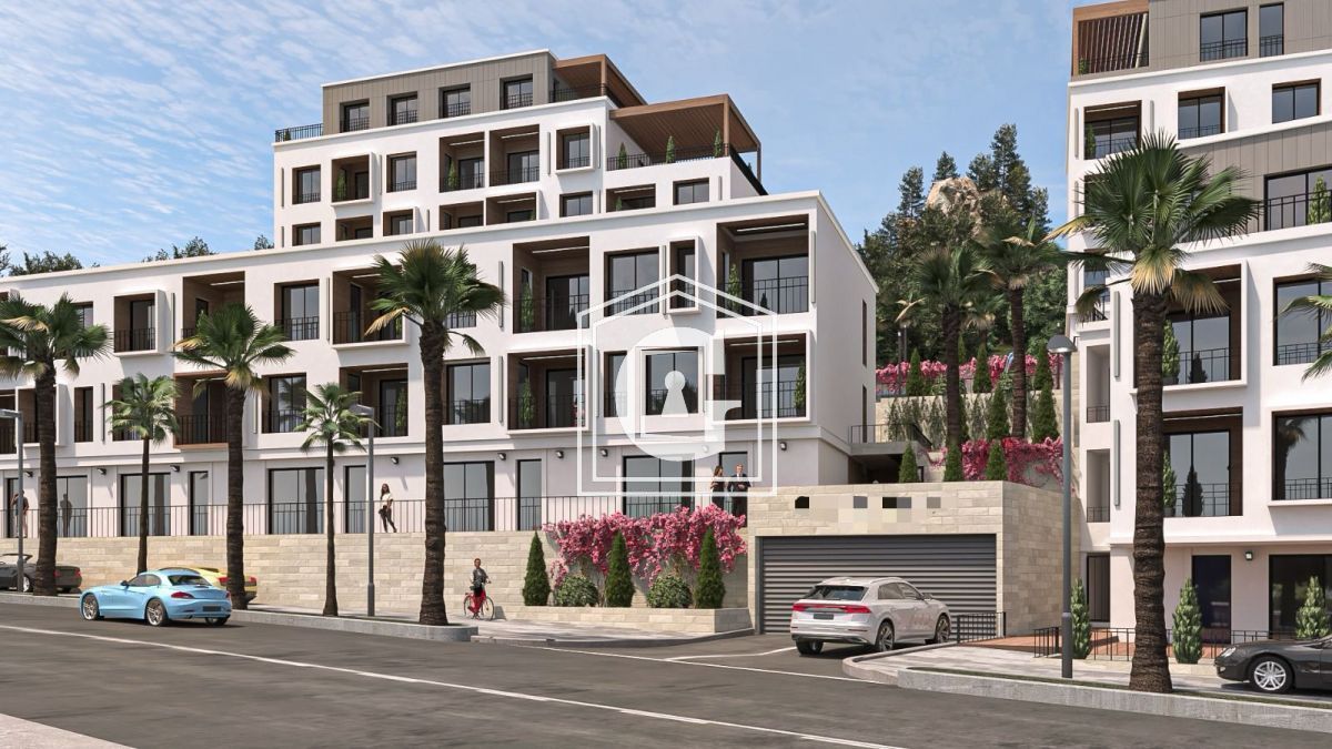 Propiedad comercial en Tivat, Montenegro, 20 m² - imagen 1