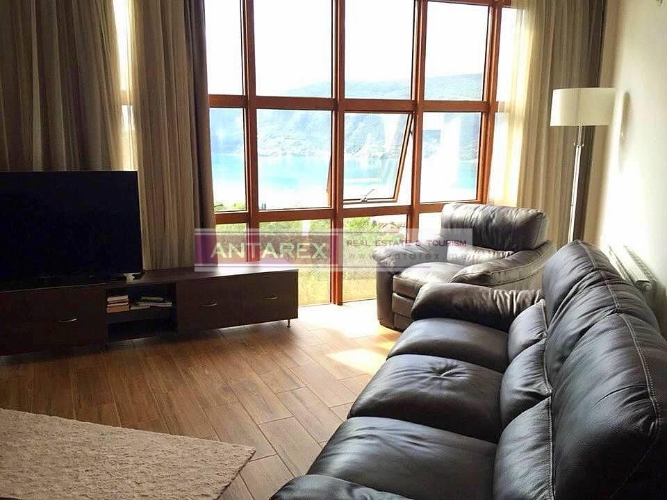 Apartamento en Herceg-Novi, Montenegro, 95 m² - imagen 4