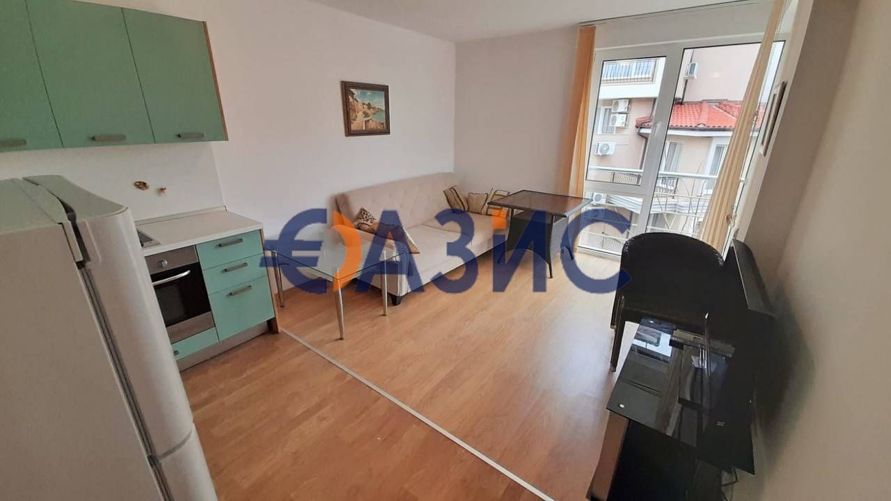 Apartment in Sveti Vlas, Bulgaria, 59 m² - picture 1