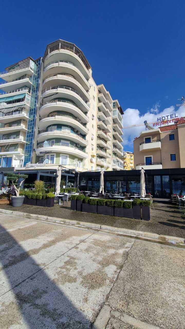 Flat in Vlore, Albania, 122 m² - picture 1