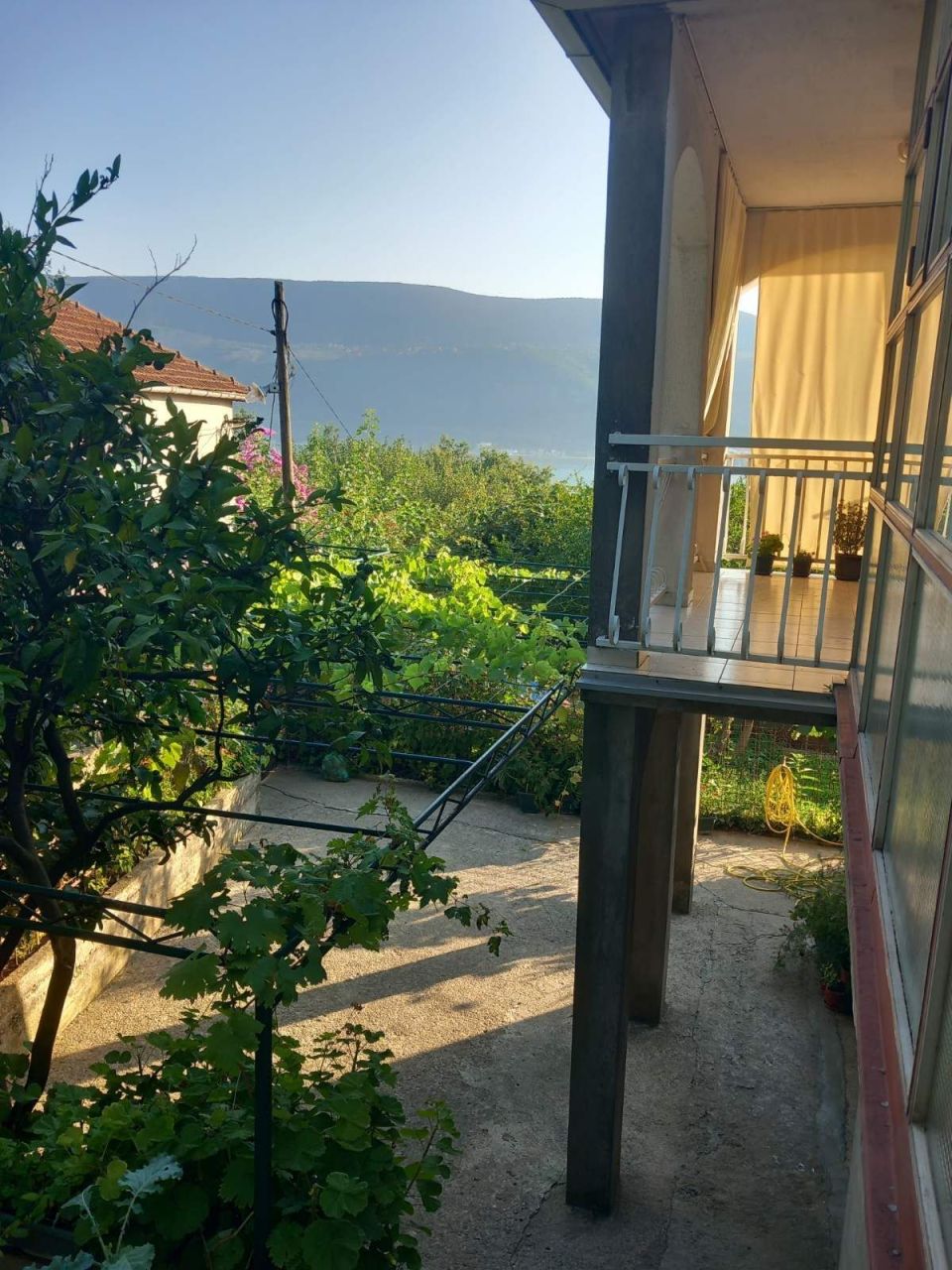 Casa en Herceg-Novi, Montenegro, 128 m² - imagen 7