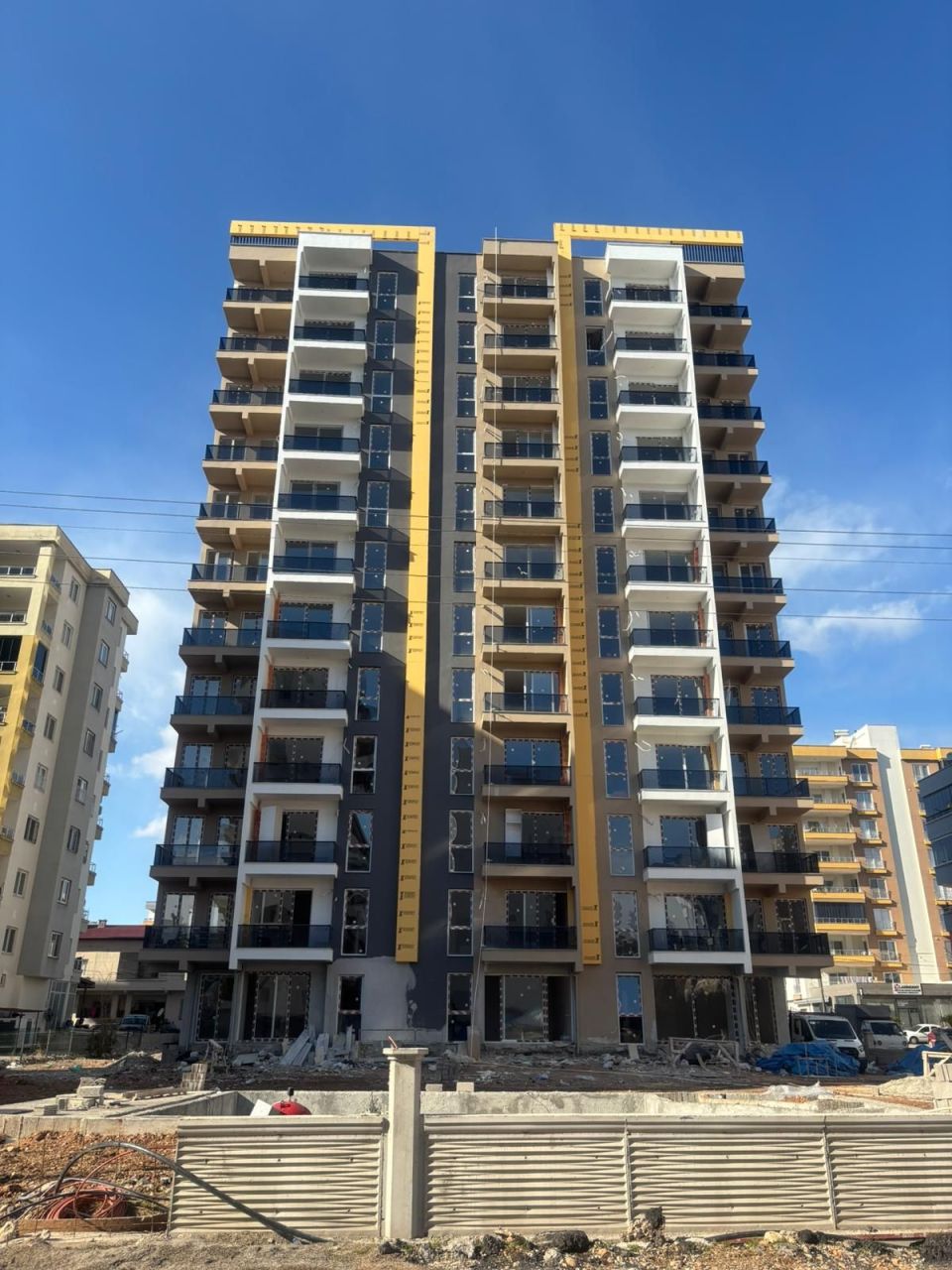 Piso en Mersin, Turquia, 65 m² - imagen 1