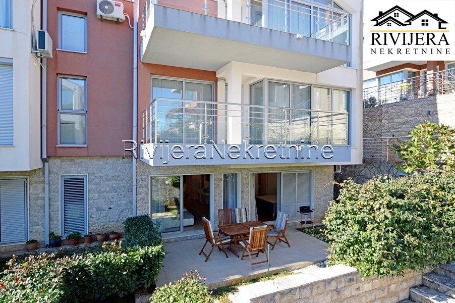 Appartamento a Herceg-Novi, Montenegro, 73 m² - foto 8