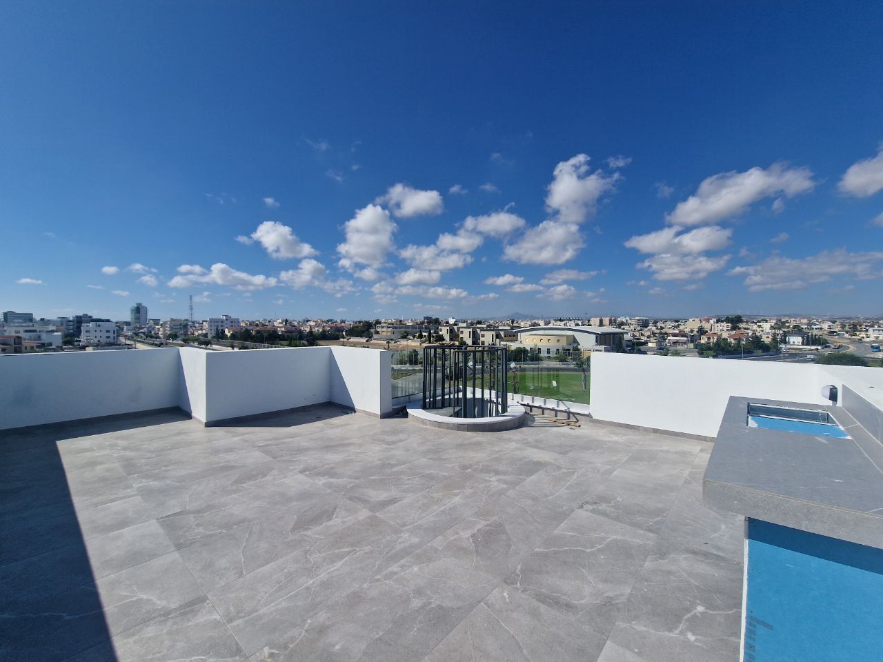 Wohnung in Larnaka, Zypern, 130 m² - Foto 1