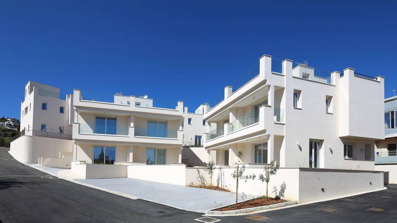 Piso en Agios Tychon, Chipre, 122 m² - imagen 7