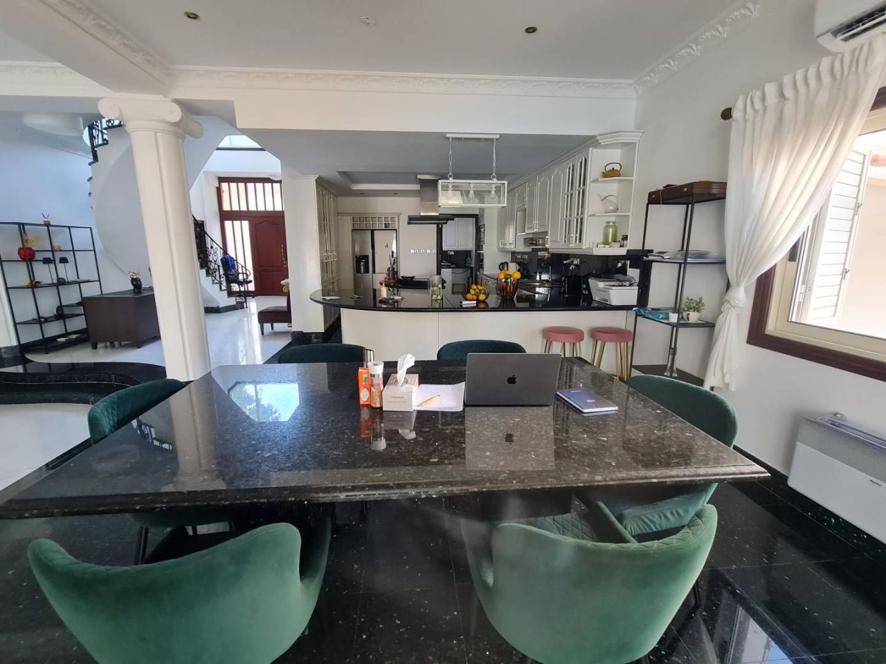 Maison à Larnaca, Chypre, 500 m² - image 13