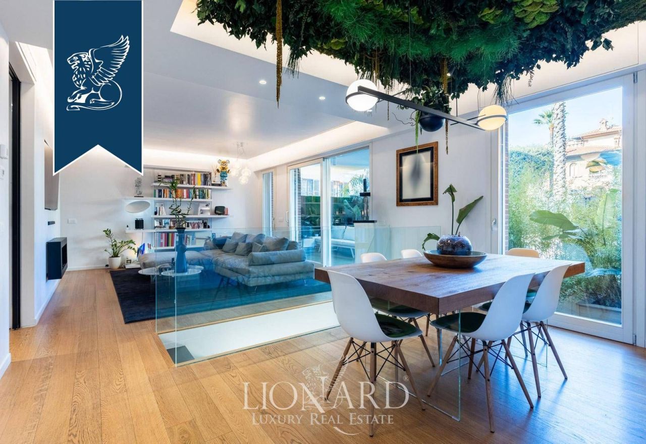 Appartement à Rome, Italie, 142 m² - image 1