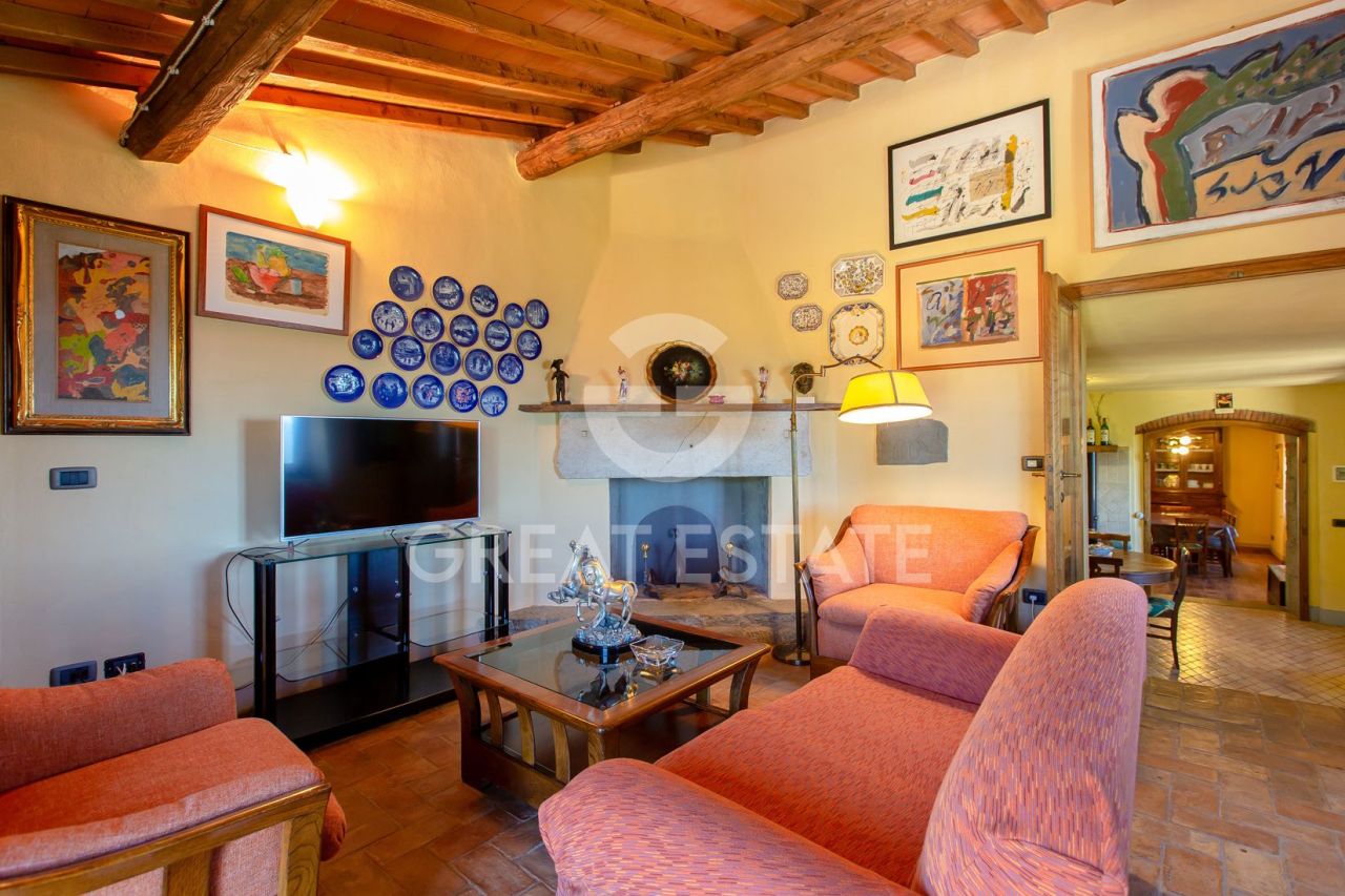 Maison Loro Ciuffenna, Italie, 800.35 m² - image 8