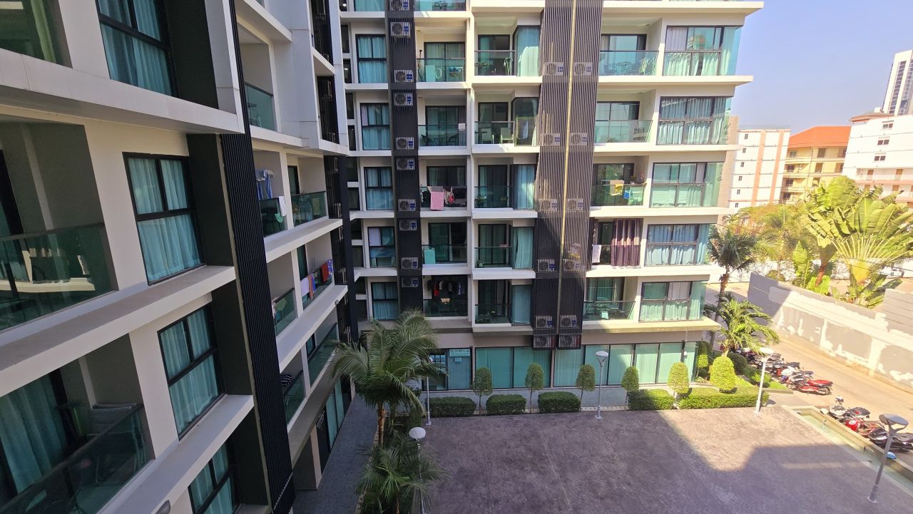 Estudio en Pattaya, Tailandia, 27 m² - imagen 1