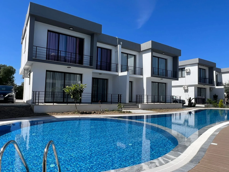 Villa à Lapithos, Chypre, 140 m² - image 1