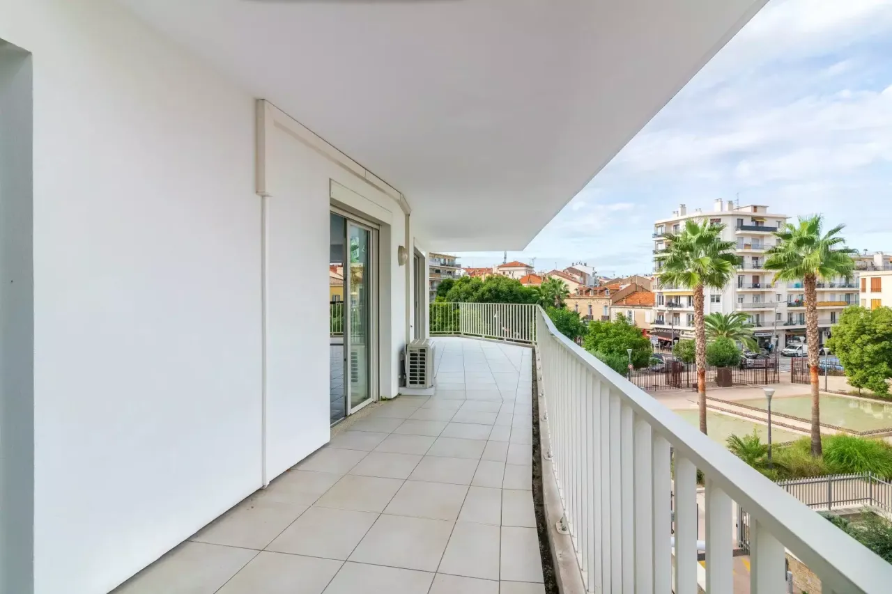 Apartamento en Cannes, Francia, 137 m² - imagen 9