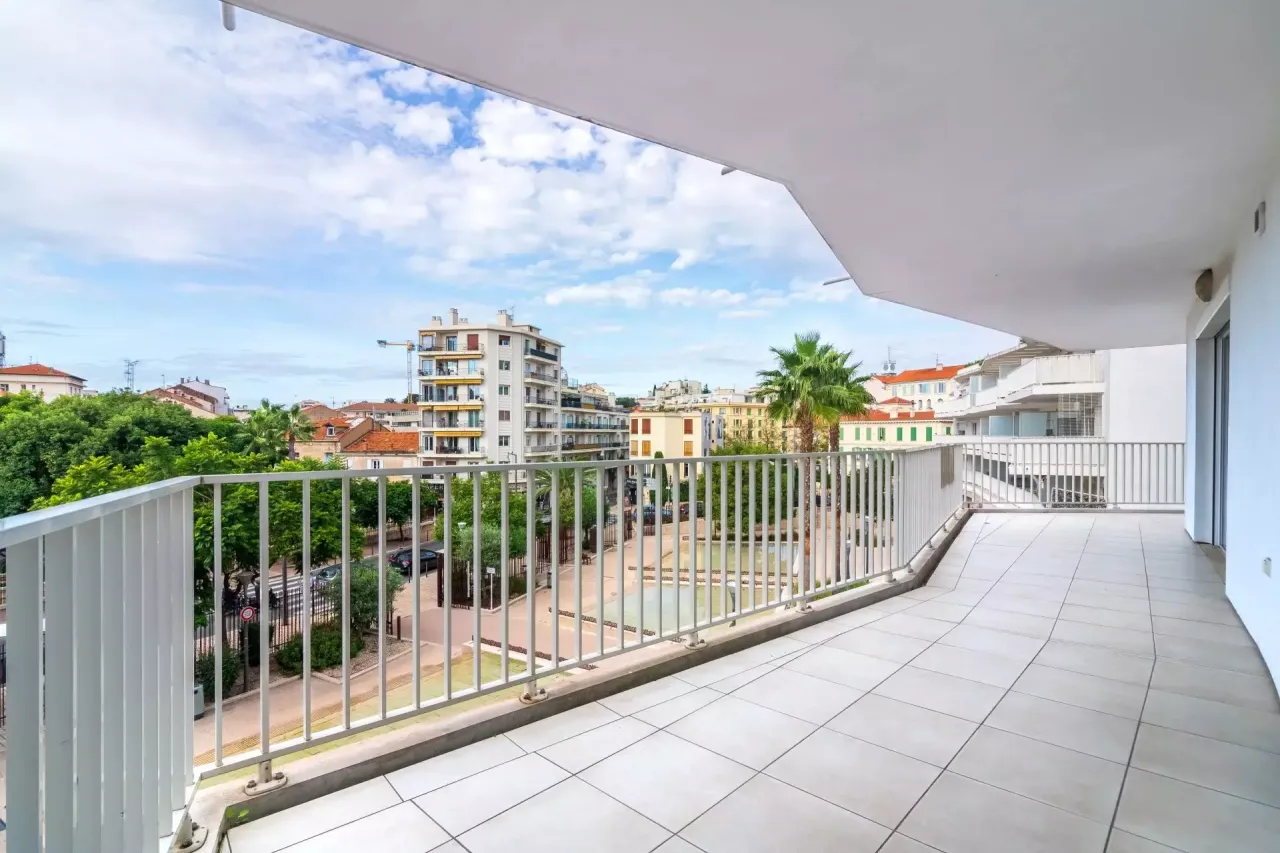 Apartamento en Cannes, Francia, 137 m² - imagen 1
