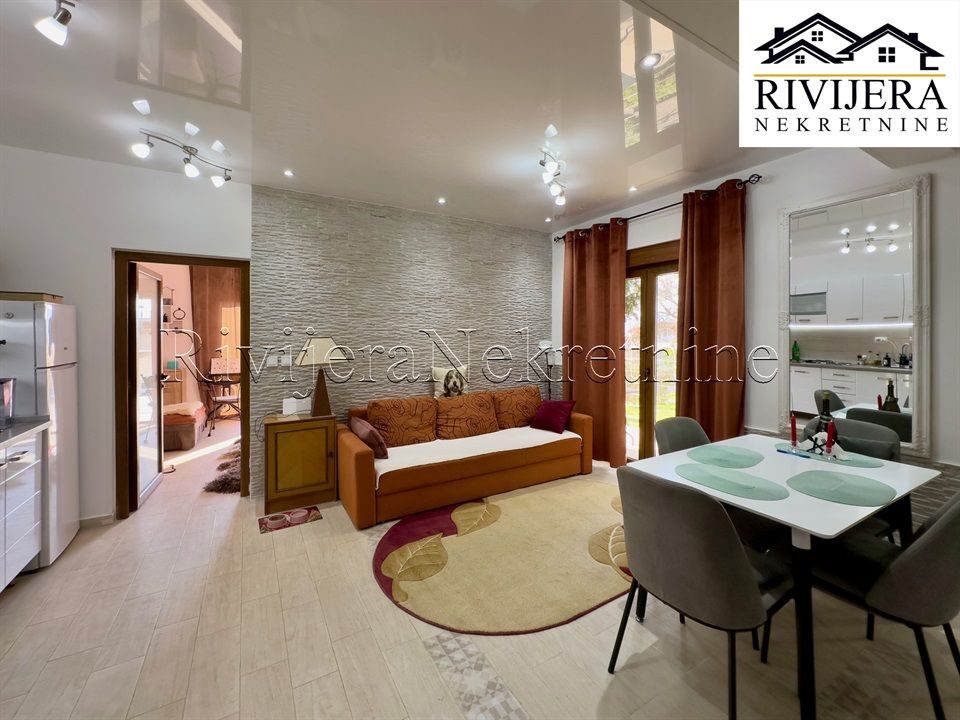 Appartamento a Tivat, Montenegro, 77 m² - foto 8