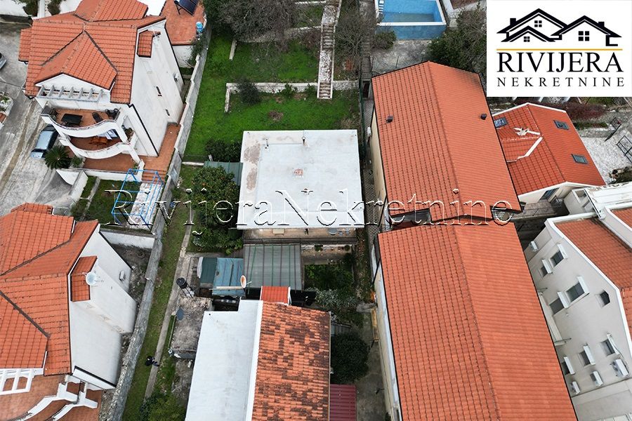 Maison à Kotor, Monténégro, 119 m² - image 1