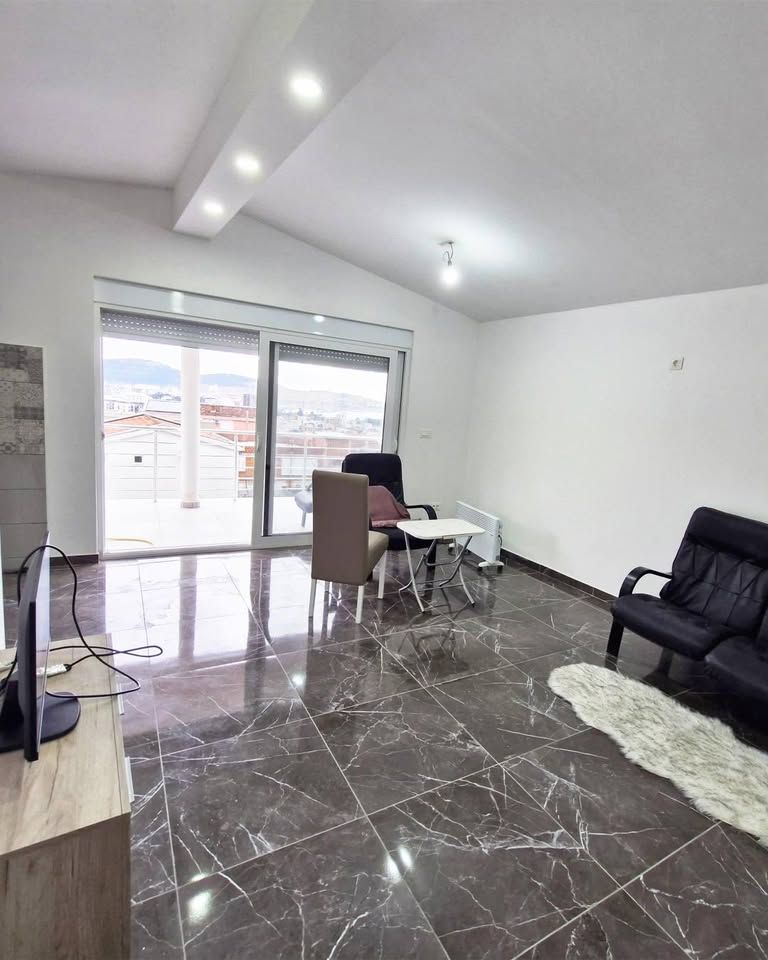 Maison au Bar, Monténégro, 127 m² - image 1