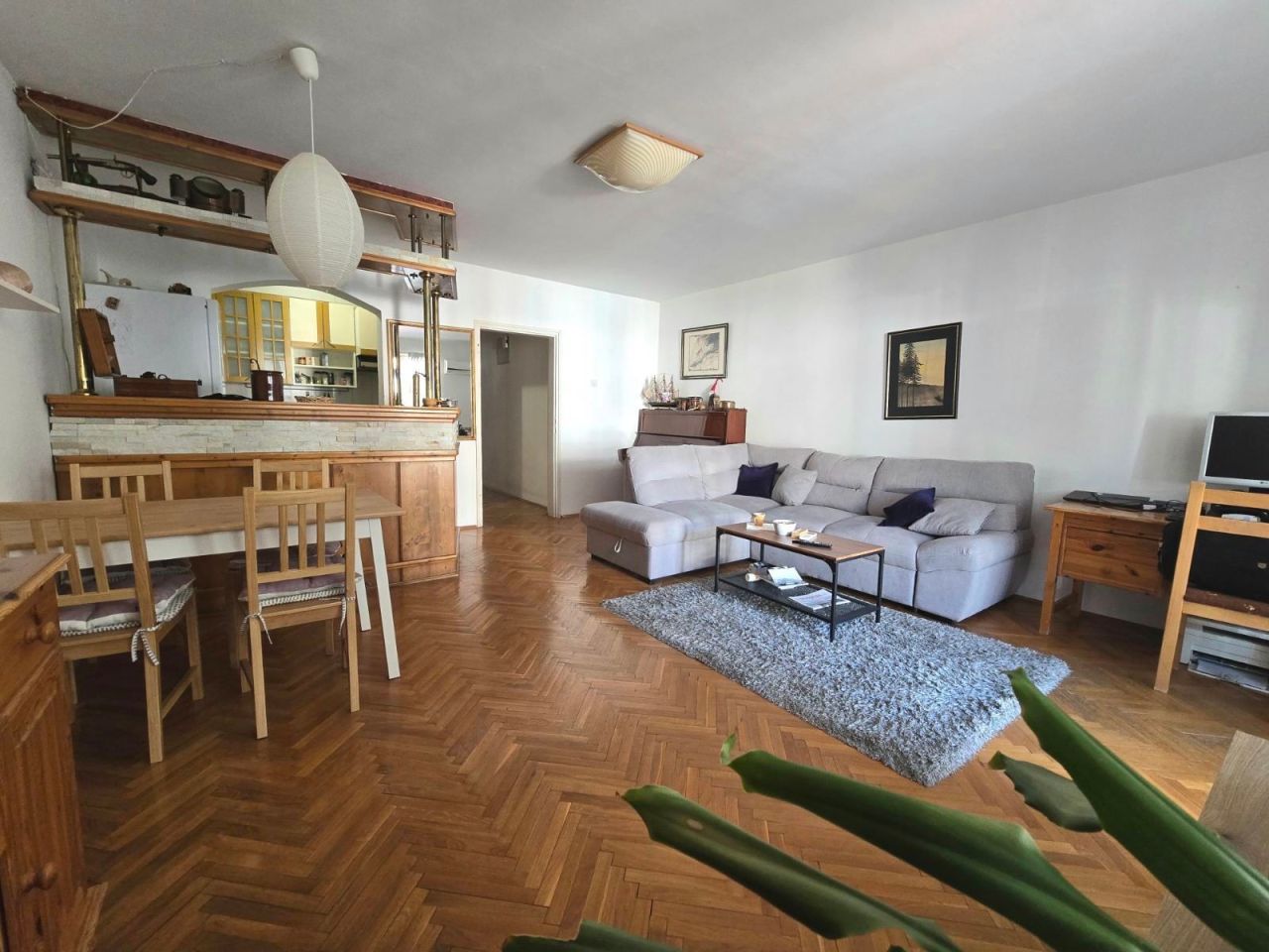 Apartamento en Budva, Montenegro, 117 m² - imagen 1