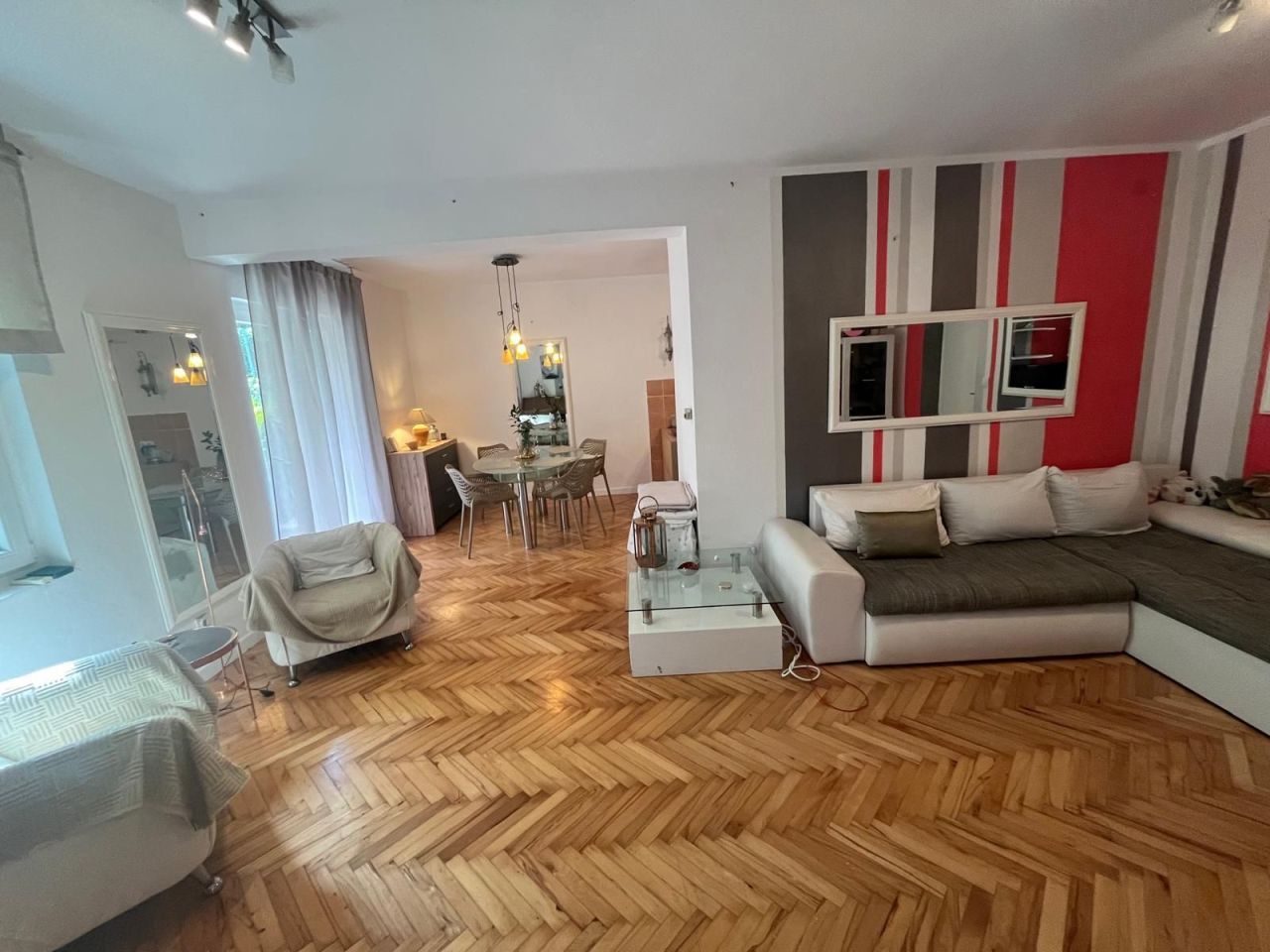 Apartment in Budva, Montenegro, 125 m² - Foto 1