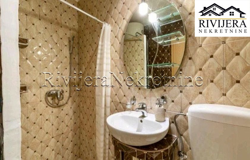 Flat in Kotor, Montenegro, 58 m² - picture 2