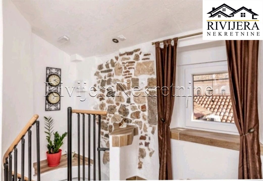 Flat in Kotor, Montenegro, 58 m² - picture 6