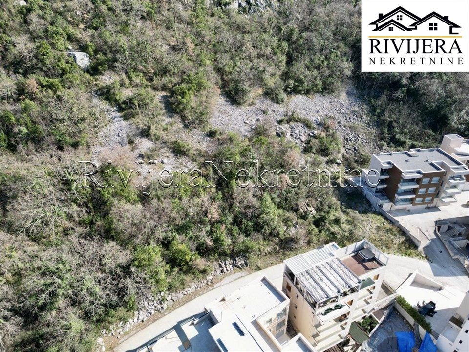 Grundstück in Kotor, Montenegro, 1 406 m² - Foto 3