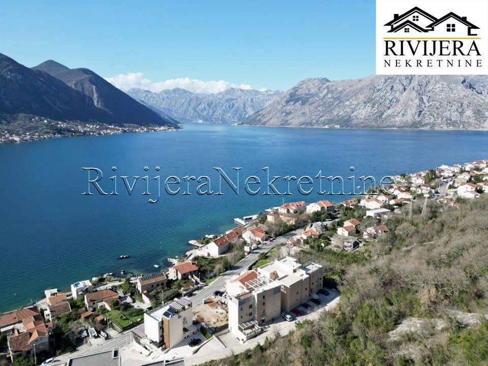 Grundstück in Kotor, Montenegro, 1 406 m² - Foto 5