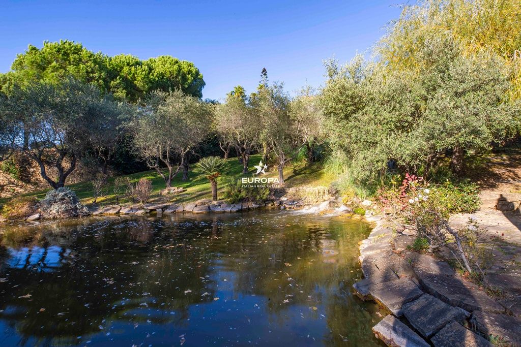 Villa en Dolceacqua, Italia, 351 m² - imagen 3