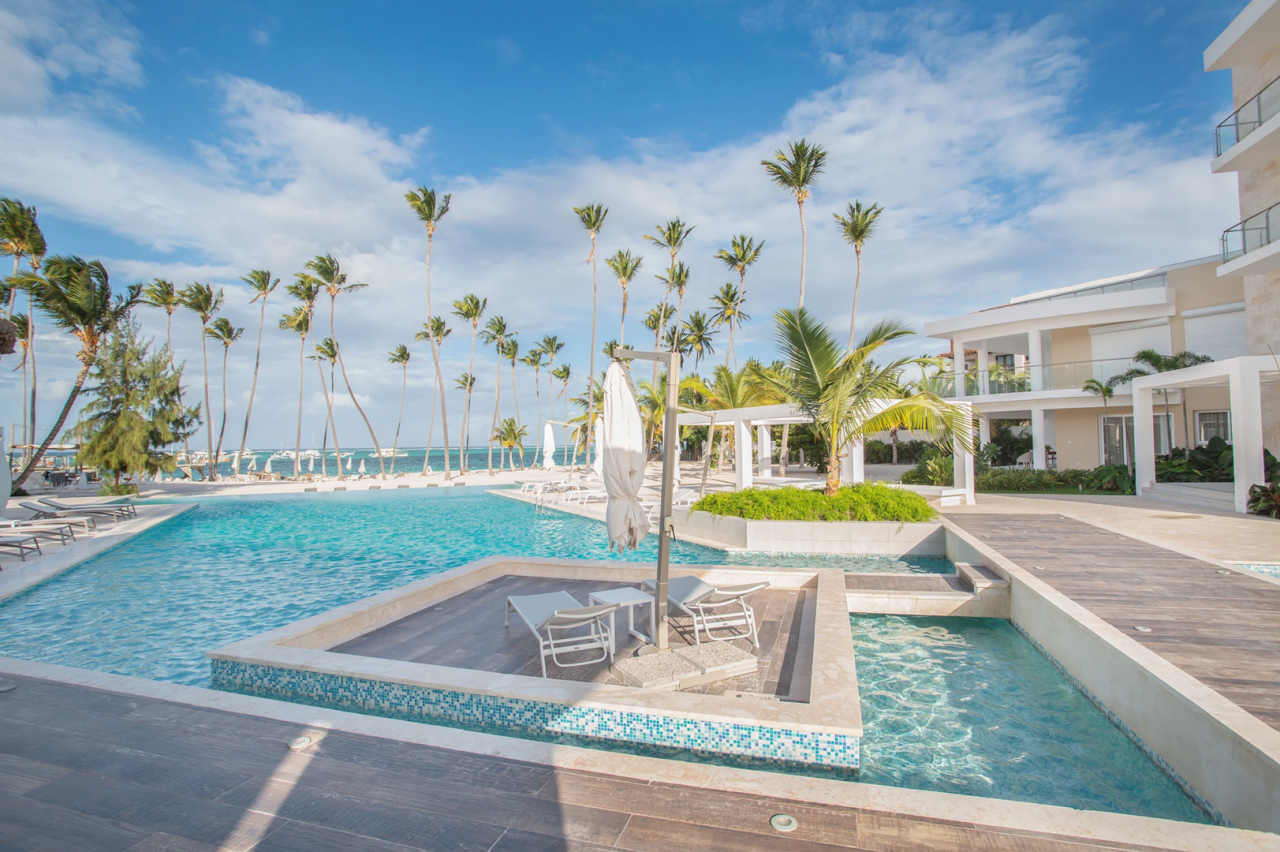Apartment in Bavaro, Dominican Republic, 184 m² - picture 1
