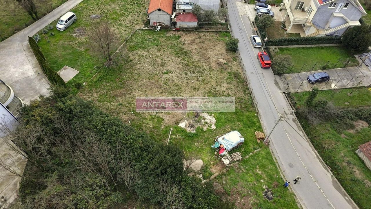 Grundstück in Zelenika, Montenegro, 831 m² - Foto 2