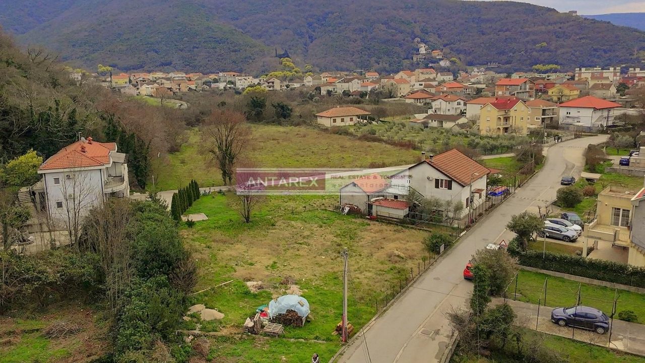 Grundstück in Zelenika, Montenegro, 831 m² - Foto 3