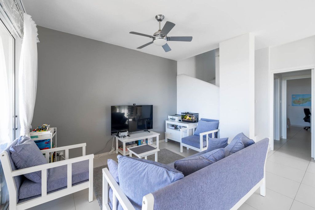 Flat in Paphos, Cyprus, 163 m² - picture 3