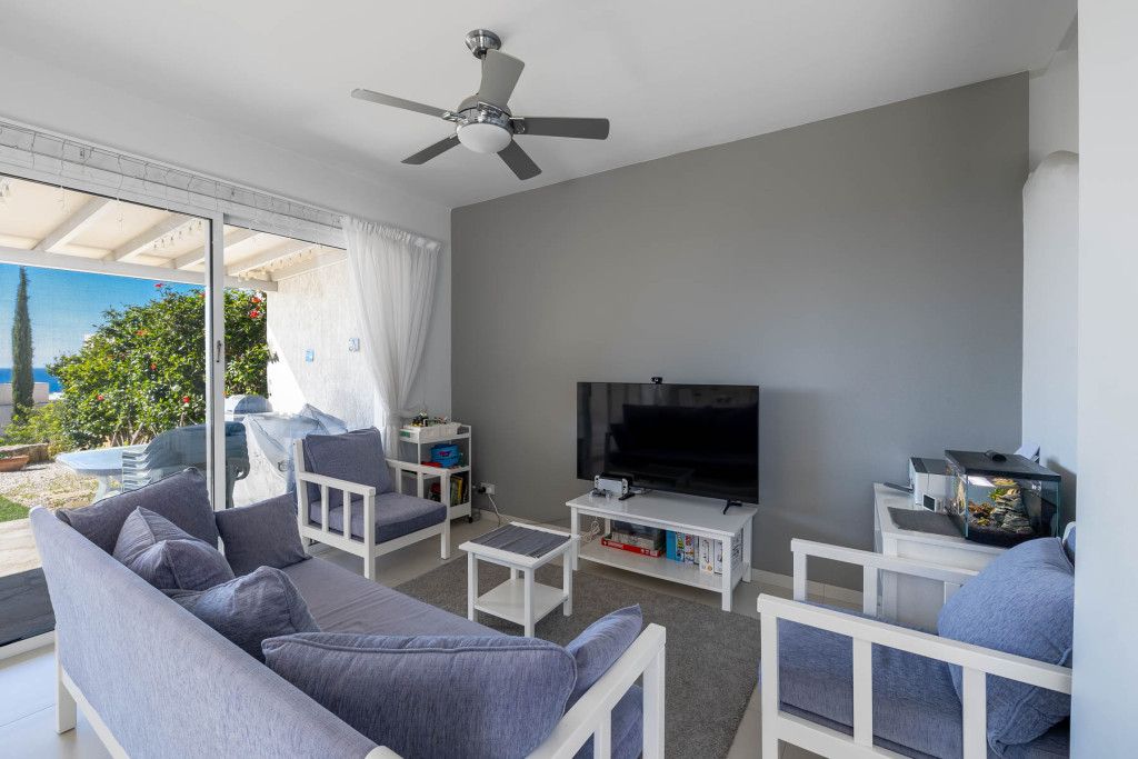 Flat in Paphos, Cyprus, 163 m² - picture 4