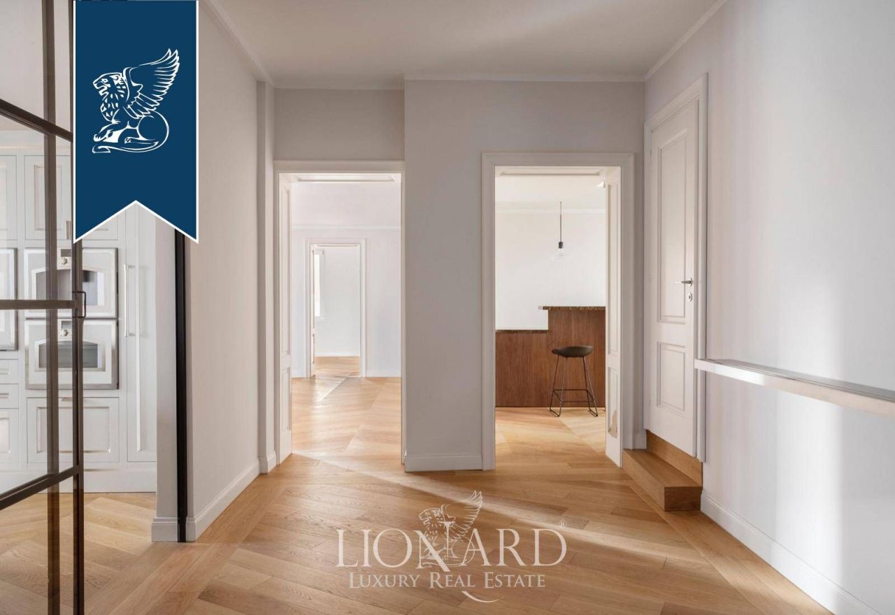 Appartement à Florence, Italie, 270 m² - image 1
