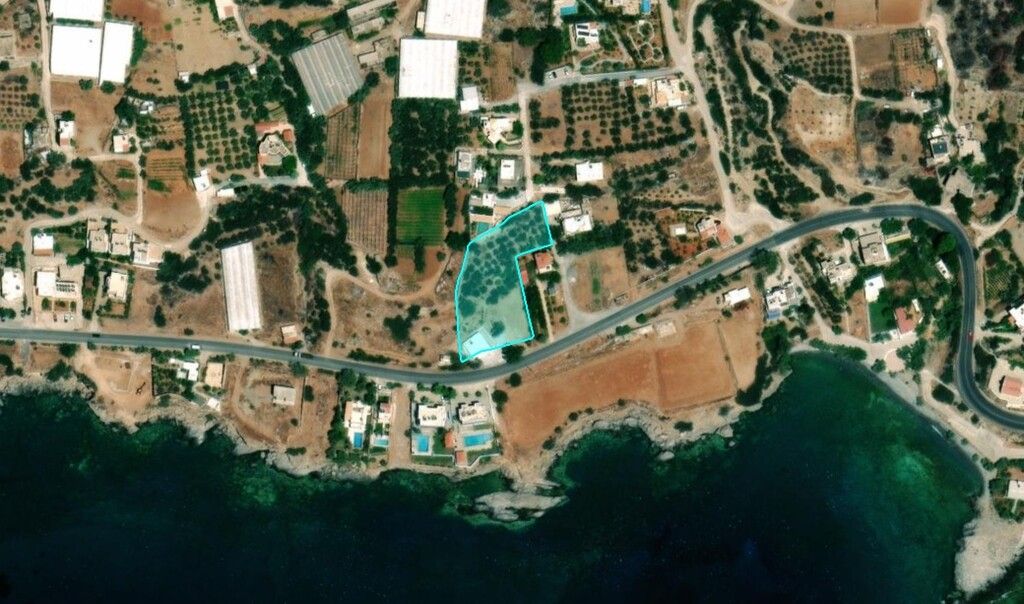 Terreno a Heraklion, Grecia, 1 700 m2 - foto 6