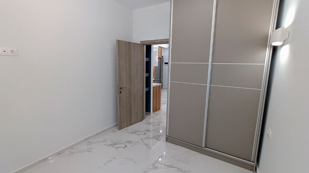 Flat in Thessaloniki, Greece, 40 m² - picture 11